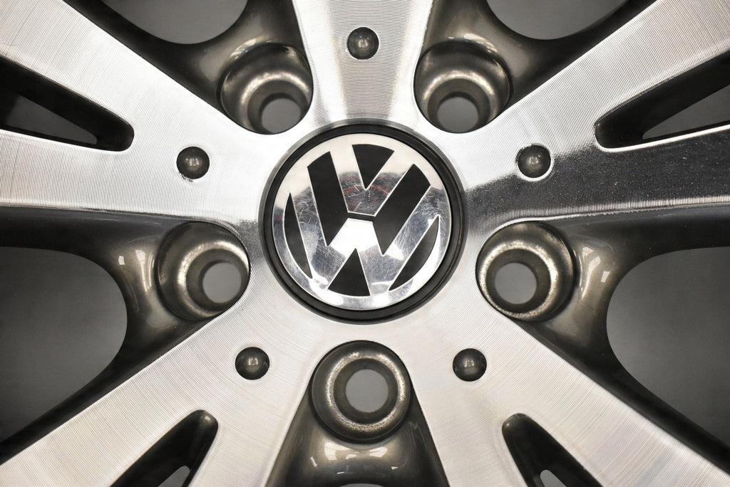 4x Alufelge 18 Zoll 8.0" 5x112 44ET Glanz Graphit 3C0601025 Mg Passat Rim Wheel