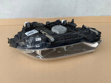 Load image into Gallery viewer, Frontscheinwerfer BMW G31 G30 8492835 8492836 LED Ein Satz Headlight SCH8989684910tq