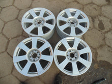 Load image into Gallery viewer, 4x Alufelge 17 Zoll 8.0" 5x112 43ET Glanz Silber A2214010202 Mercedes-Benz W221 FEL1804694399la