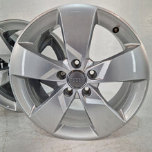 Laden Sie das Bild in den Galerie-Viewer, 4x Alufelge 17 Zoll 7.0" 5x112 47ET Glanz Silber 8S0601025J Audi Rim Wheel FEL4298186295xh