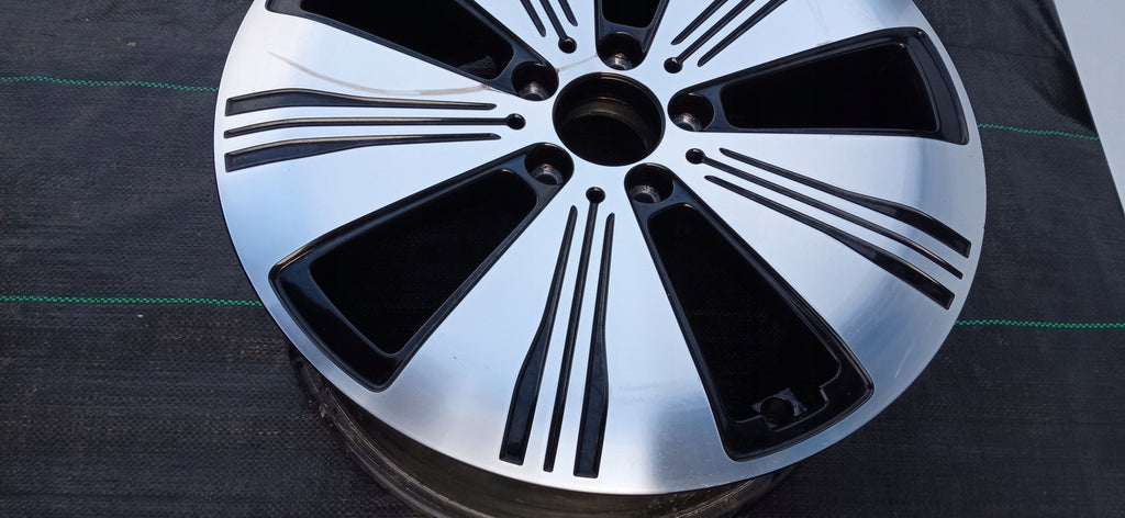 1x Alufelge 18 Zoll 7.5" 5x112 53 5ET A2434010100 Mercedes-Benz Eqa Eqb Eqc