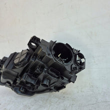 Laden Sie das Bild in den Galerie-Viewer, Frontscheinwerfer Audi A3 8V0941006E Xenon Rechts Scheinwerfer Headlight