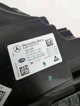 Laden Sie das Bild in den Galerie-Viewer, Frontscheinwerfer Mercedes-Benz Gla A2479063504 Links Scheinwerfer Headlight SCH2220066212oy