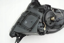 Laden Sie das Bild in den Galerie-Viewer, Frontscheinwerfer Toyota Prius Links Scheinwerfer Headlight SCH5880516785um
