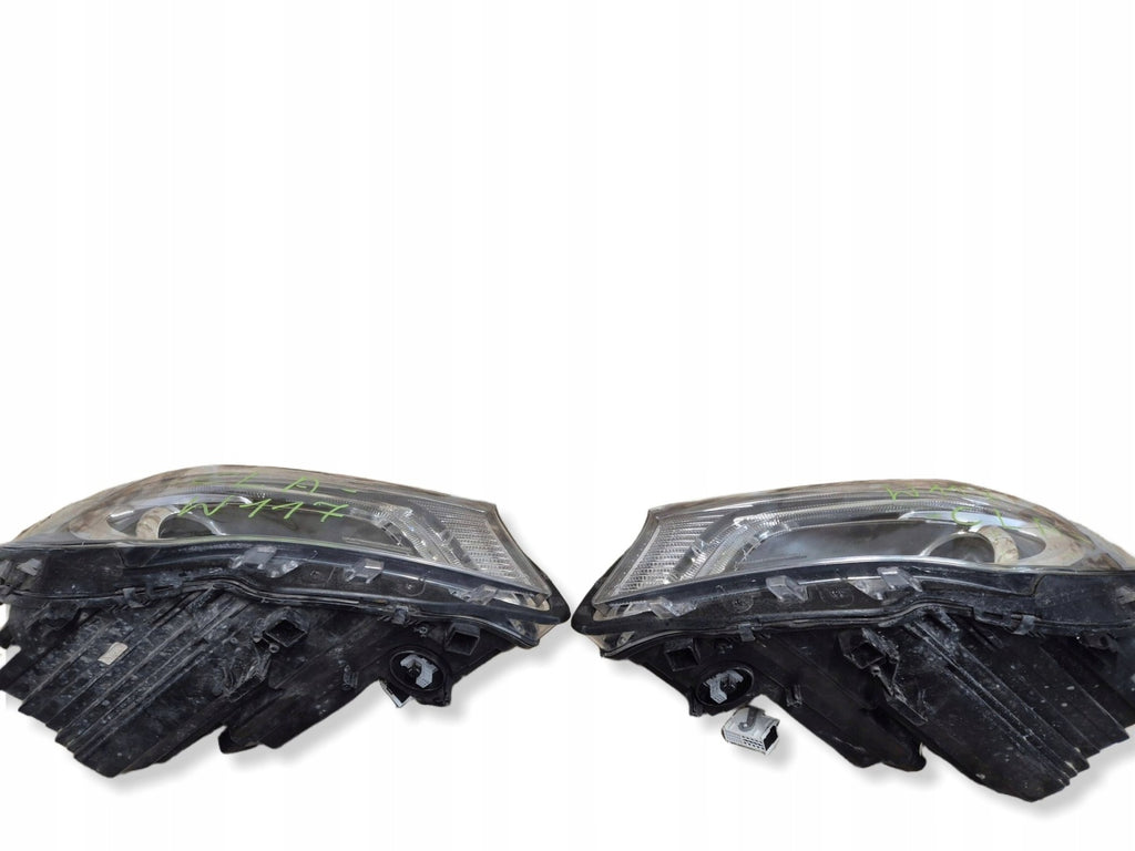 Frontscheinwerfer Mercedes-Benz Cla LE11A6270 A1179065100 Rechts Headlight SCH8639864980eu