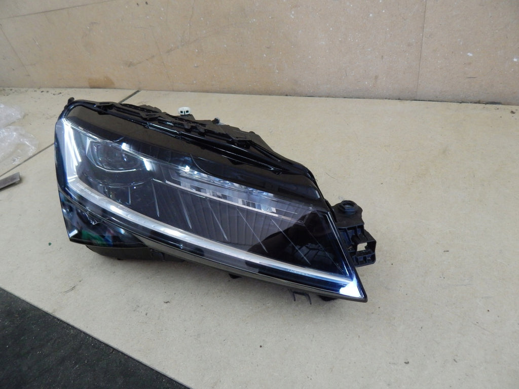 Frontscheinwerfer Skoda Superb III 3V1941016D Rechts Scheinwerfer Headlight SCH6501100464wc