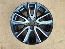 Laden Sie das Bild in den Galerie-Viewer, 1x Alufelge 18 Zoll 7.0&quot; 5x114 50ET Glanz Grau 9965277080 Mazda Cx-3 Cx3