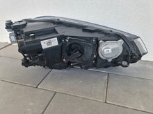 Load image into Gallery viewer, Frontscheinwerfer VW Sportsvan 517941081A LED Links Scheinwerfer Headlight