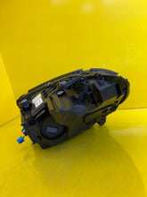 Laden Sie das Bild in den Galerie-Viewer, Frontscheinwerfer Mercedes-Benz W206 A2069065404 LED Rechts Headlight SCH7750396735er