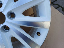 Laden Sie das Bild in den Galerie-Viewer, 1x Alufelge 16 Zoll 7.0" 5x100 46ET 6R0601025N 6R0071496 VW Polo Rim Wheel FEL8881996207zq
