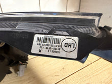 Laden Sie das Bild in den Galerie-Viewer, Frontscheinwerfer Toyota Verso 150603 Rechts Scheinwerfer Headlight SCH3496446288br