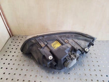Load image into Gallery viewer, Frontscheinwerfer VW Transporter V 0301191302 1305235738 Rechts Headlight SCH3398573759dd