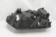 Laden Sie das Bild in den Galerie-Viewer, Frontscheinwerfer Dacia Duster 260606709R 1305237235 Links Headlight SCH7791871947jr