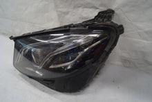 Laden Sie das Bild in den Galerie-Viewer, Frontscheinwerfer Mercedes-Benz W213 A2139067506 Links Scheinwerfer Headlight SCH1251317805ji