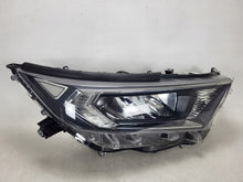 Load image into Gallery viewer, Frontscheinwerfer Toyota V Rechts Scheinwerfer Headlight SCH9792819578vt