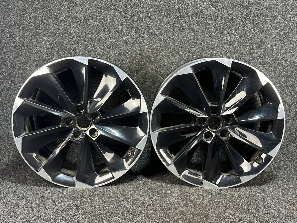 1x Alufelge 19 Zoll 8.0" 5x112 44ET Glanz Schwarz 3V0601025S Skoda Superb Iii FEL8454472135yk