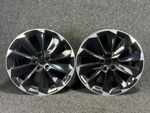 Load image into Gallery viewer, 1x Alufelge 19 Zoll 8.0" 5x112 44ET Glanz Schwarz 3V0601025S Skoda Superb Iii FEL3802588754xi