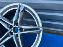 Laden Sie das Bild in den Galerie-Viewer, 1x Alufelge 18 Zoll 8W0601025EC Audi A4 B9 Rim Wheel FEL8011937381el