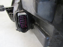 Laden Sie das Bild in den Galerie-Viewer, Frontscheinwerfer Skoda Superb III 3V1941016B Xenon Rechts Headlight