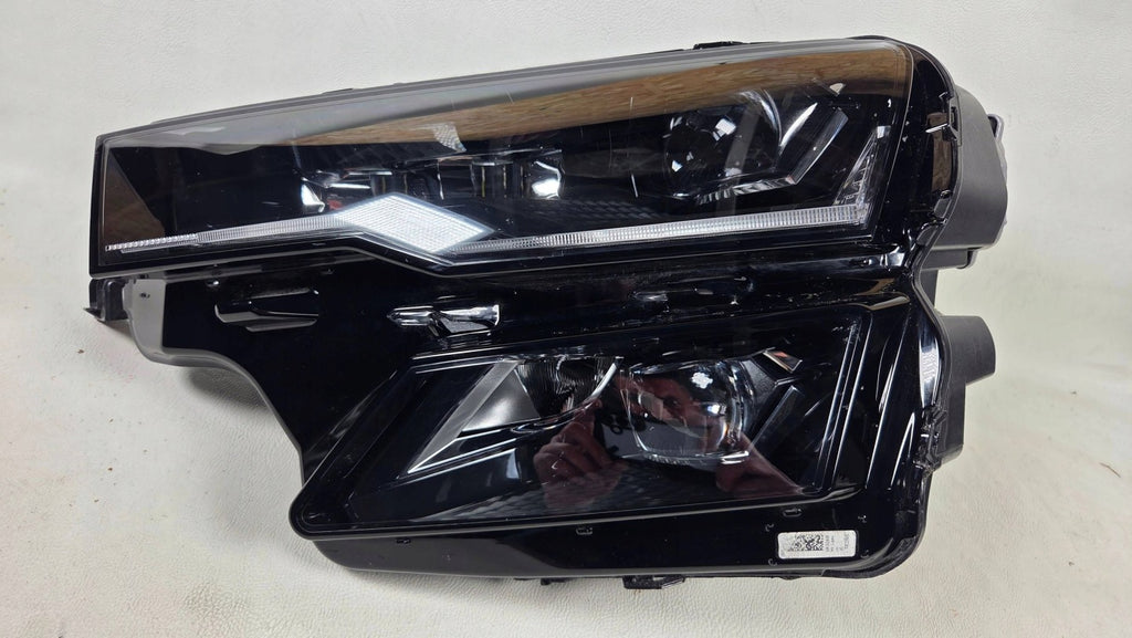 Frontscheinwerfer Skoda Karoq 57B941035B Links Scheinwerfer Headlight SCH4047996898ba