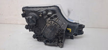 Laden Sie das Bild in den Galerie-Viewer, Frontscheinwerfer Mercedes-Benz A9608200639 Xenon Ein Stück (Rechts oder Links) SCH1397654218vo