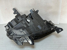 Laden Sie das Bild in den Galerie-Viewer, Frontscheinwerfer Citroën C4 III 9830649480 Full LED Links Headlight SCH5509204241em