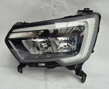 Laden Sie das Bild in den Galerie-Viewer, Frontscheinwerfer Renault Master III 260607867R Links Scheinwerfer Headlight SCH6206758280hm