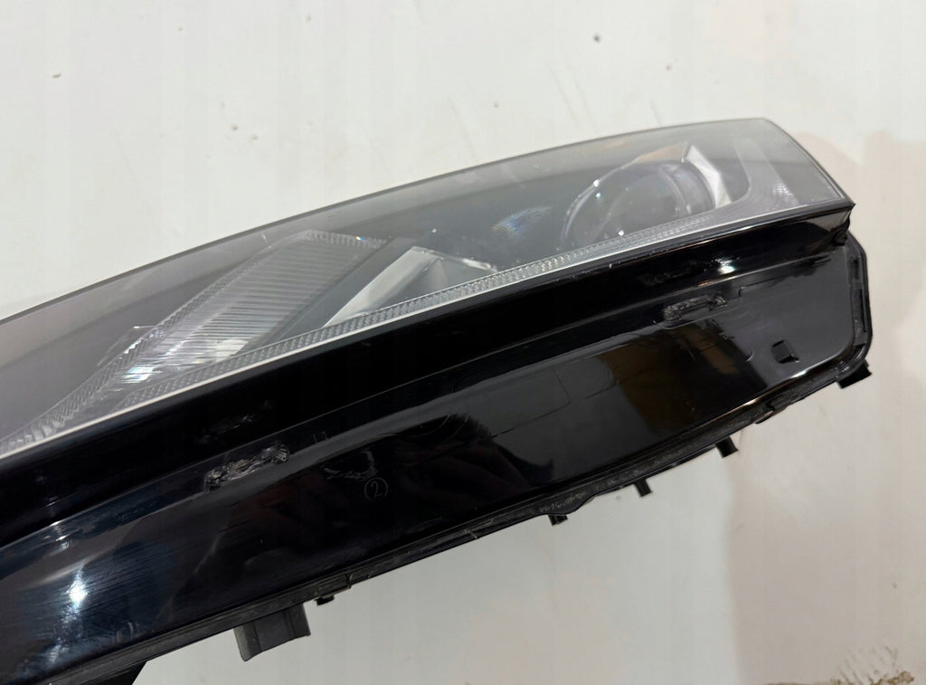 Frontscheinwerfer Skoda Octavia 5E4941015B Links Scheinwerfer Headlight SCH1005508791km