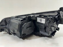 Laden Sie das Bild in den Galerie-Viewer, Frontscheinwerfer VW Golf VIII 5H1941114 LED Rechts Scheinwerfer Headlight SCH1834067333mr