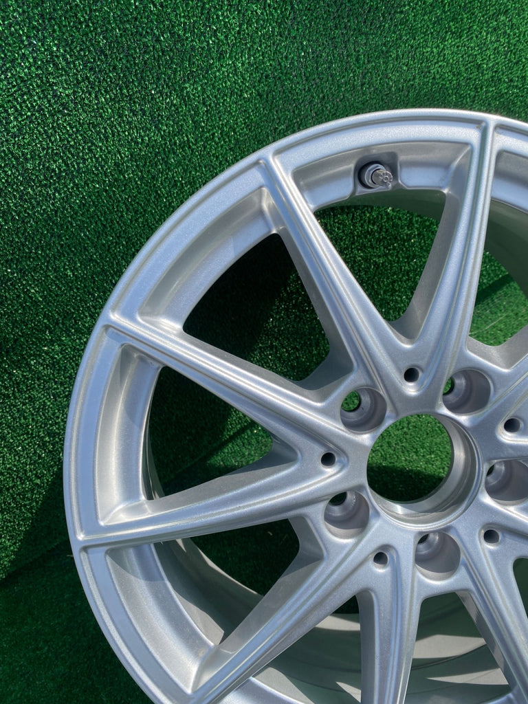 1x Alufelge 16 Zoll 6.5" 5x112 44ET Glanz Silber A1774011100 Mercedes-Benz FEL1218683581hw
