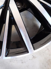 Load image into Gallery viewer, 1x Alufelge 16 Zoll 6.5" 5x112 46ET Glanz Silber 5GE601025CD VW Golf Vii FEL4314100089dv