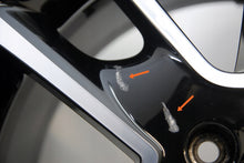 Laden Sie das Bild in den Galerie-Viewer, 1x Alufelge 18 Zoll 8.0" 5x108 55ET 31280102 31280100 Volvo Rim Wheel