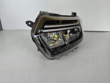 Laden Sie das Bild in den Galerie-Viewer, Frontscheinwerfer Dacia Duster 260602515R Full LED Ein Stück (Rechts oder Links)