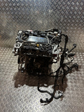 Laden Sie das Bild in den Galerie-Viewer, Motor Toyota V I A25AFXS 2.5 68TKm 2019 Hybrid Engine Unkomplett MOT8549072960ud