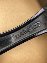 Laden Sie das Bild in den Galerie-Viewer, 1x Alufelge 18 Zoll 7.0&quot; 4x100 52ET 6778428-13 Mini R55 R53 Rim Wheel