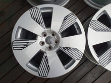 Laden Sie das Bild in den Galerie-Viewer, 4x Alufelge 19 Zoll 8.0" 5x112 34ET Glanz Silber 4KE601025 Audi E-Tron Rim Wheel FEL5472035690ha
