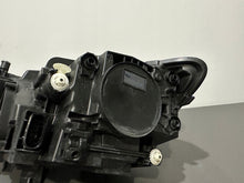 Laden Sie das Bild in den Galerie-Viewer, Frontscheinwerfer Mercedes-Benz W247 A2479062003 Full LED Rechts Headlight SCH7038832143gr