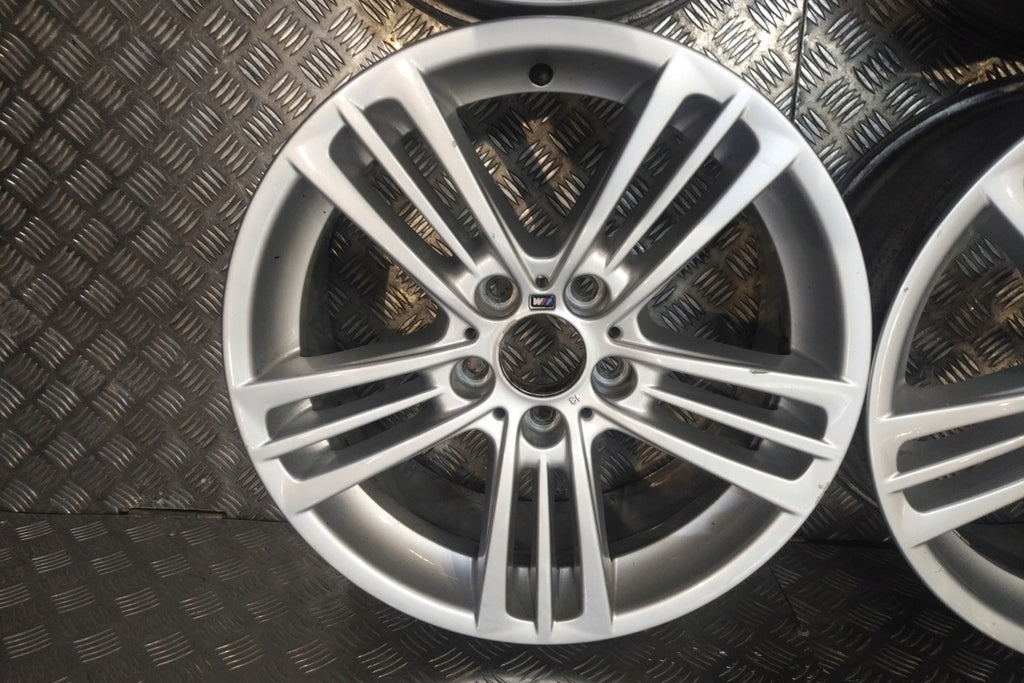 4x Alufelge 18 Zoll 8.0" 5x120 43ET Glanz Silber 7844249 BMW F26 X3 F25 FEL7225629449ao