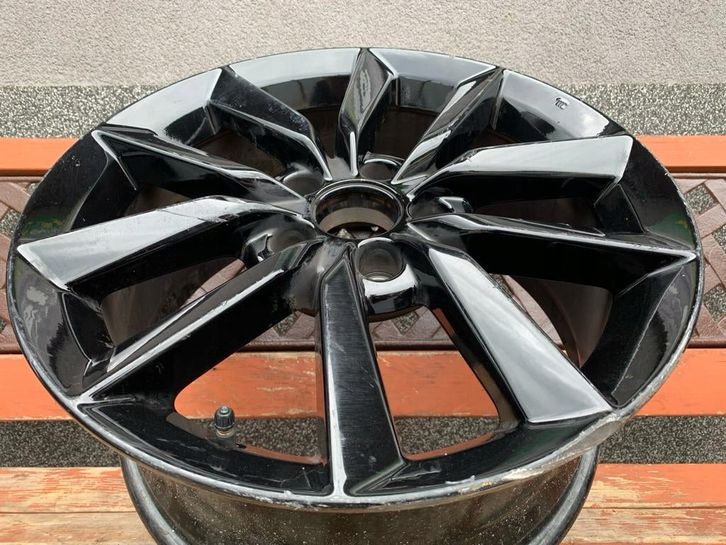 1x Alufelge 17 Zoll 8.0" 5x114.3 50ET TGG17080A Honda Civic X Rim Wheel