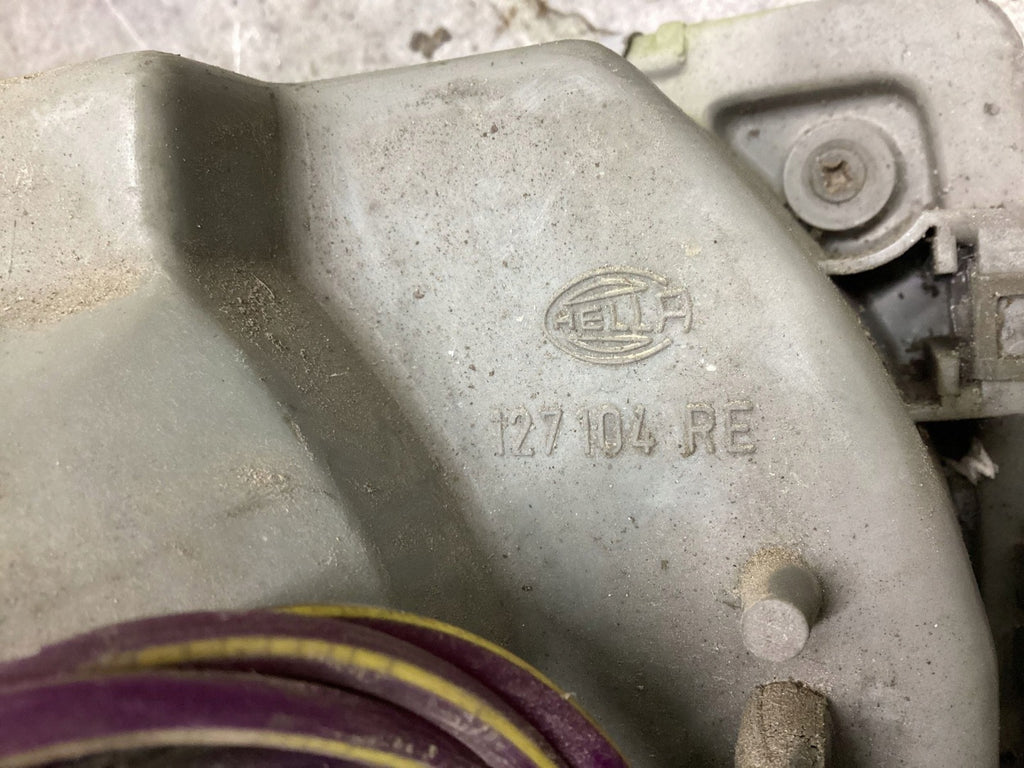 Frontscheinwerfer Mercedes-Benz W123 127104 Links Scheinwerfer Headlight SCH2629548590ab