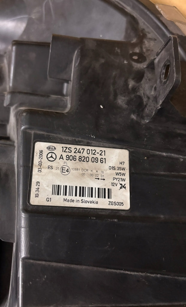 Frontscheinwerfer Mercedes-Benz Sprinter 906 A9068200961 Links Headlight SCH7004506167yh