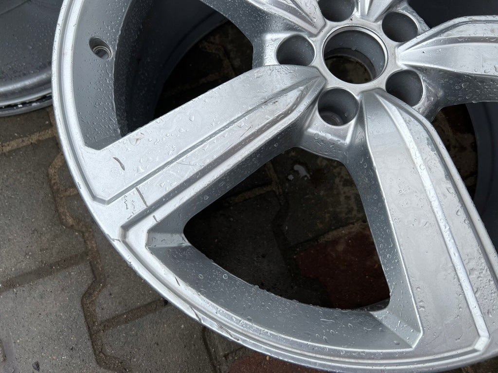 1x Alufelge 20 Zoll 9.0" 5x112 38ET Glanz Silber 4KE601025S Audi E Tron FEL9236605299oq