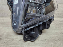 Laden Sie das Bild in den Galerie-Viewer, Frontscheinwerfer Hyundai Tucson 92102N7100 Rechts Scheinwerfer Headlight SCH4882690137tf