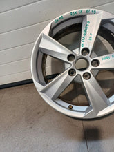 Load image into Gallery viewer, 1x Alufelge 17 Zoll 7.0" 5x112 81A601025B Audi Q2 Rim Wheel FEL1010042719yy