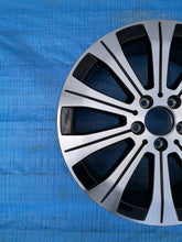 Laden Sie das Bild in den Galerie-Viewer, 1x Alufelge 18 Zoll 6.5" 5x112 44 5ET A2434010000 Mercedes-Benz Eqa Rim Wheel FEL7254998648ew