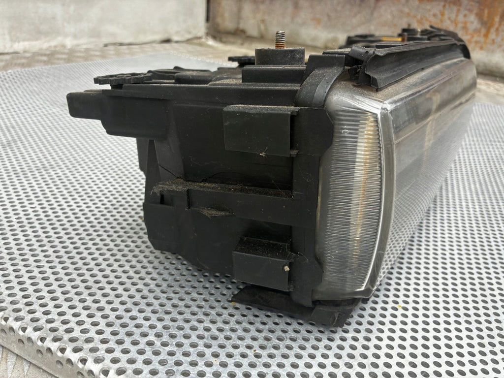 Frontscheinwerfer BMW E38 59-230 94-99R Ein Satz Scheinwerfer Headlight SCH7455891902ll