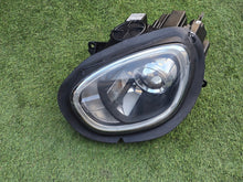 Laden Sie das Bild in den Galerie-Viewer, Frontscheinwerfer Mini Countryman F60 7494801-01 Links Scheinwerfer Headlight SCH8241324211lu