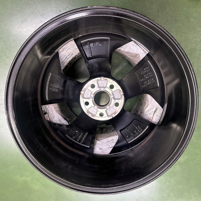 1x Alufelge 18 Zoll 7.5" 5x112 50ET Glanz Schwarz 10A601025H VW Rim Wheel FEL7363962010sj