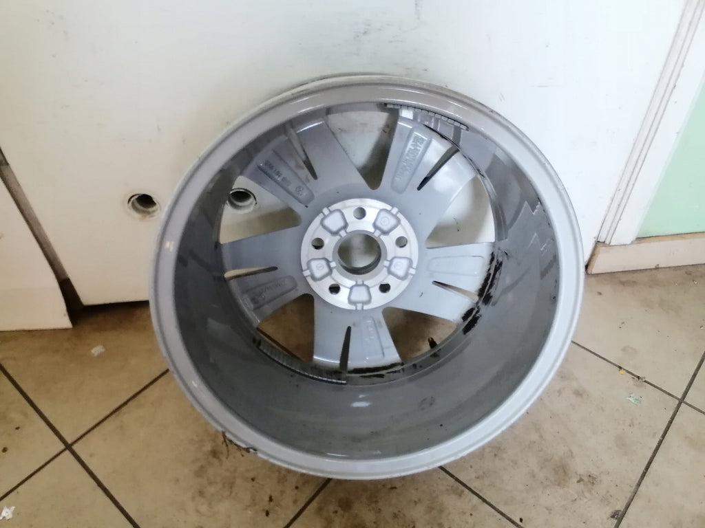 1x Alufelge 16 Zoll 7.0" 5x112 48ET Glanz Silber 5H0601025 VW Golf Rim Wheel