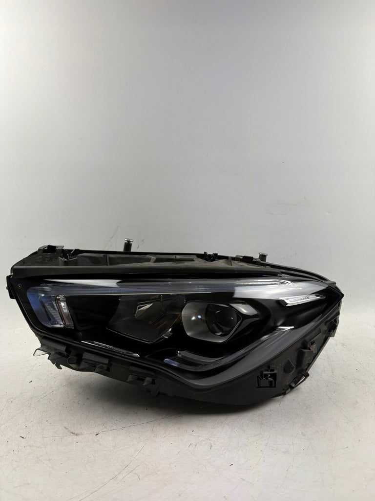 Frontscheinwerfer Mercedes-Benz Cla C118 A1189062500 LED Links Headlight SCH6277696303jd